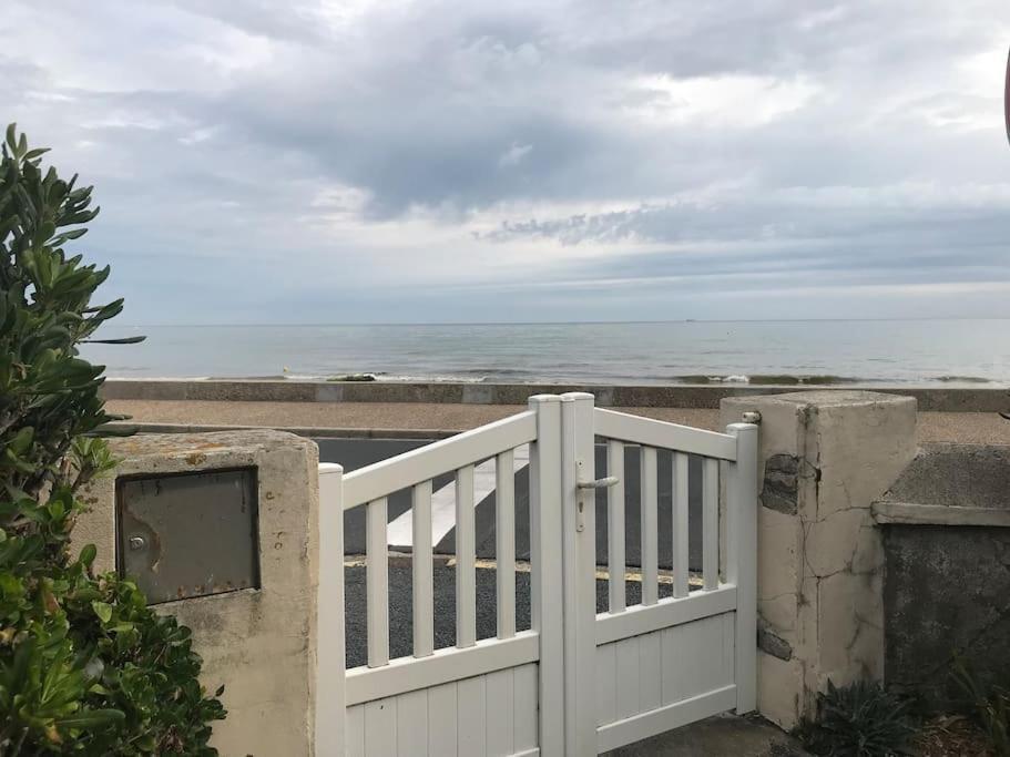 Vue Exceptionnelle En Front De Mer, 8 Personnes Ver-sur-Mer Экстерьер фото